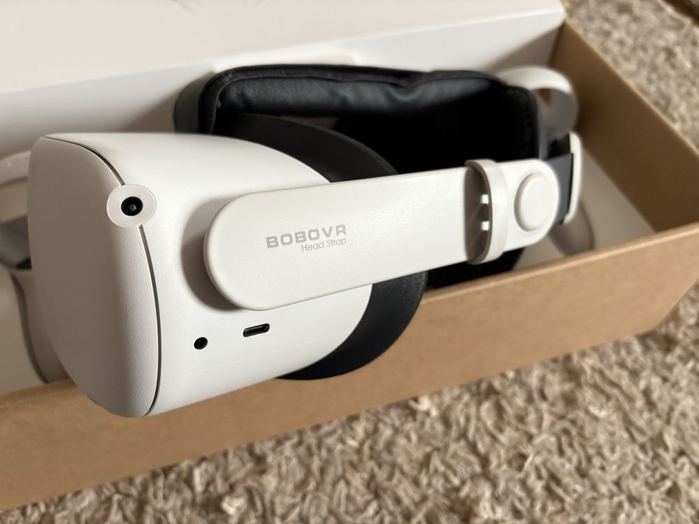 Oculus Quest 2 128GB + opaska Bobovr