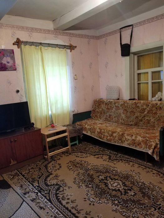 Продам отдельно стоящий дом возле ГРЛ