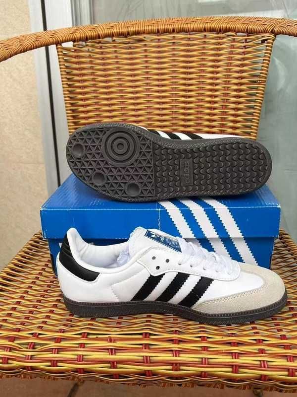 Adidas SambaOG_WhiteNowe UnisexTrampki R. 42.5