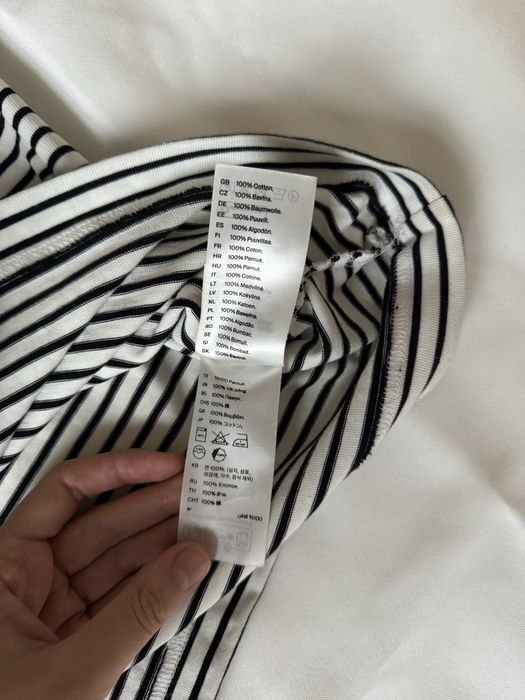 Бавовняний лонгслів COS у смужку - М