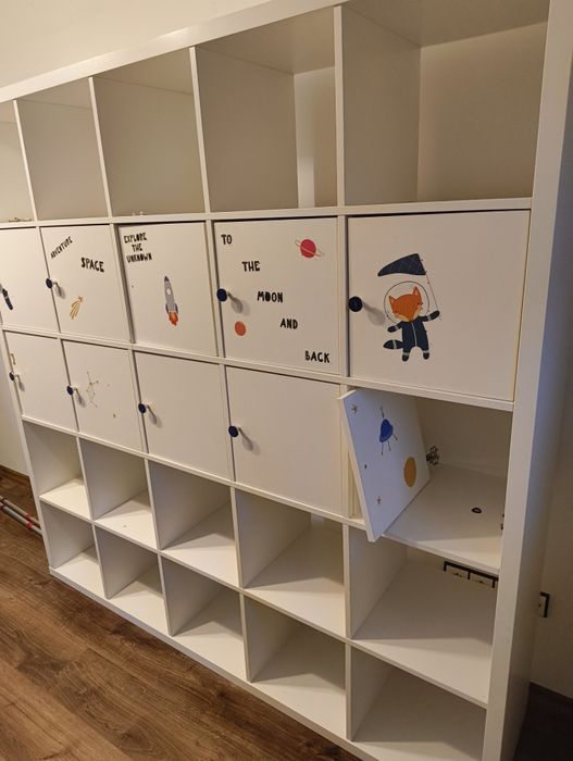 Regał Kallax 182x182 z wkładami