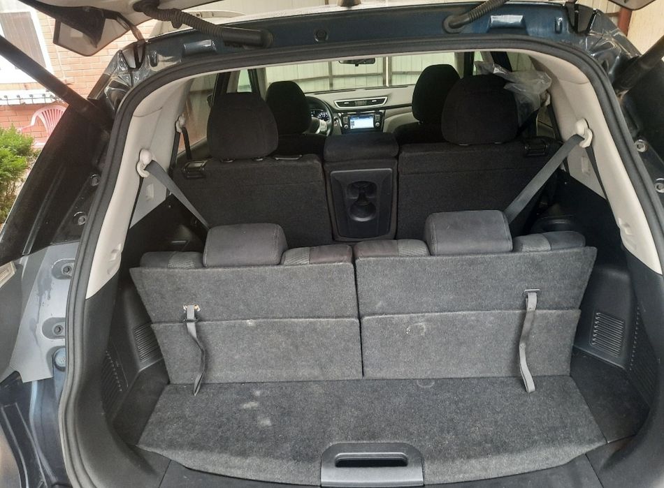 Nissan Rogue газ бензин 7місць