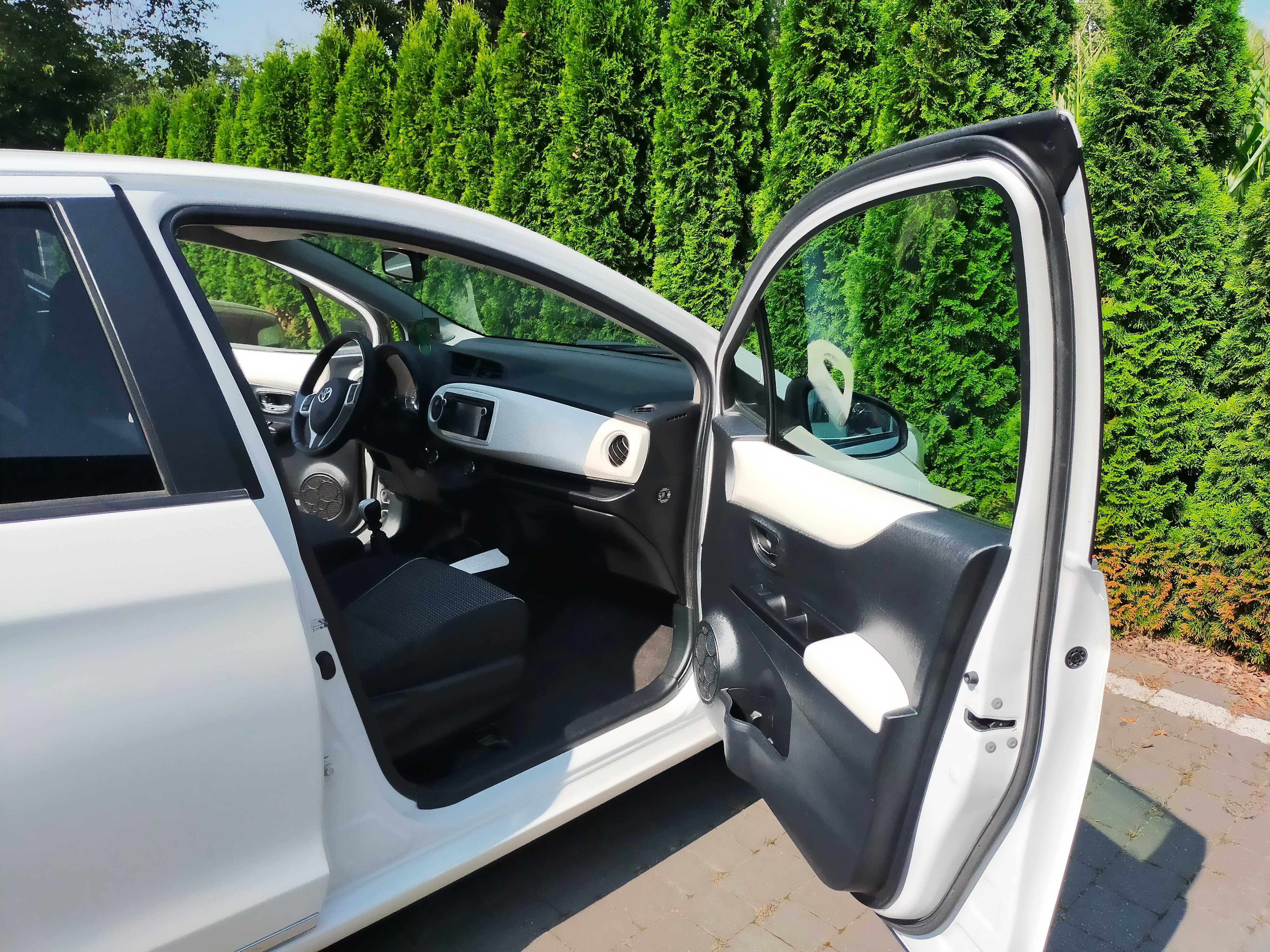 Toyota Yaris 1.33 Business Edition 2013r.