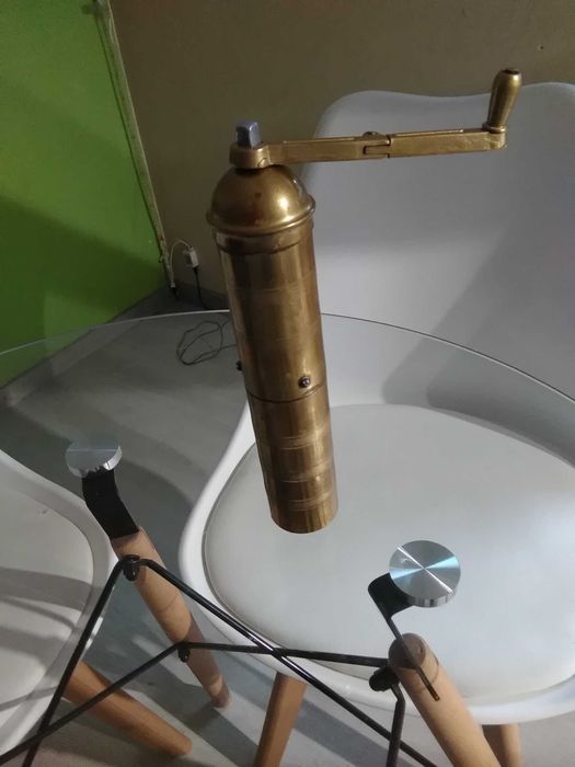 Sprzedam Sprawny Młynek Kolekcjonerski Mosiężny Okazja Polecam