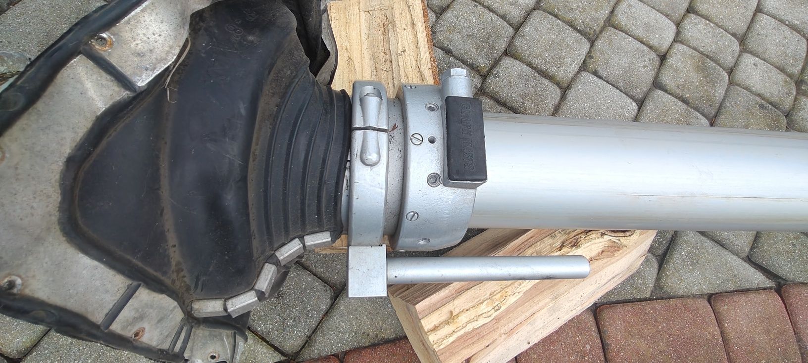 Maszt teleskopowy pneumatyczny 6m CLARK pt600-4-nc/mast