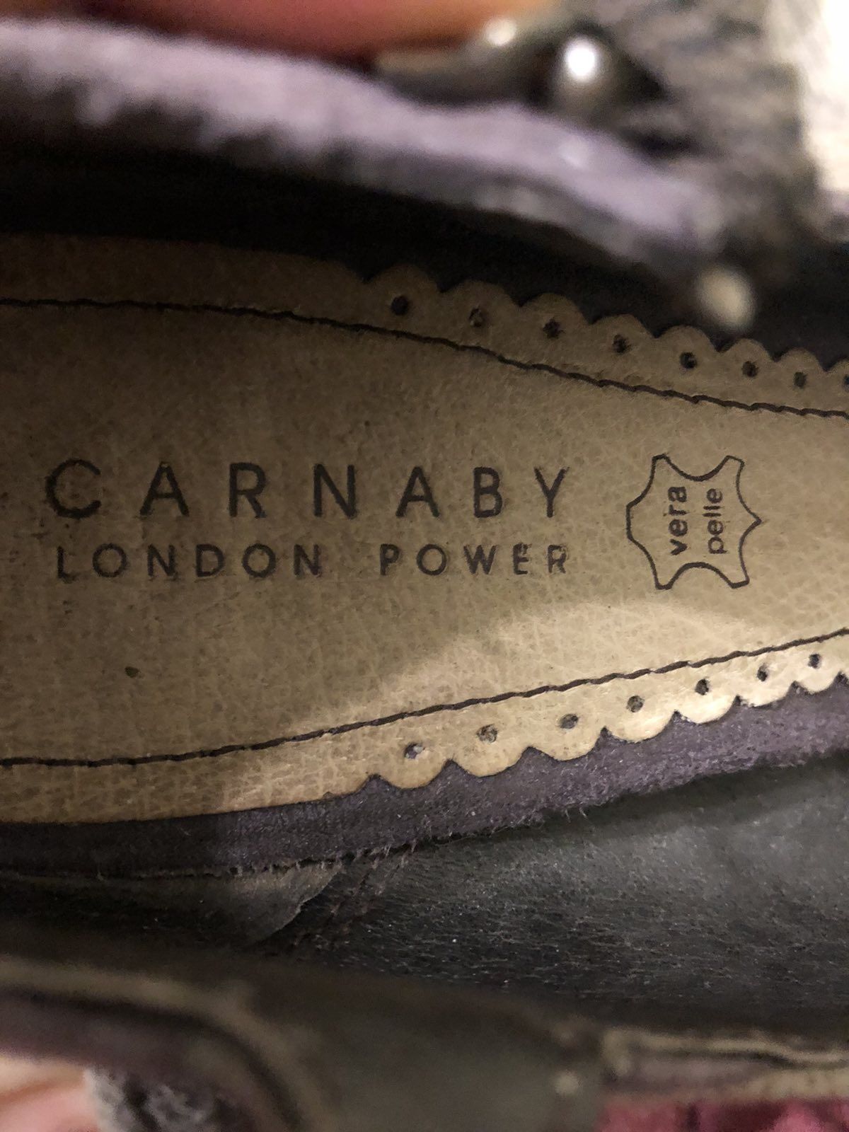 Туфлі Carnaby на підборах
