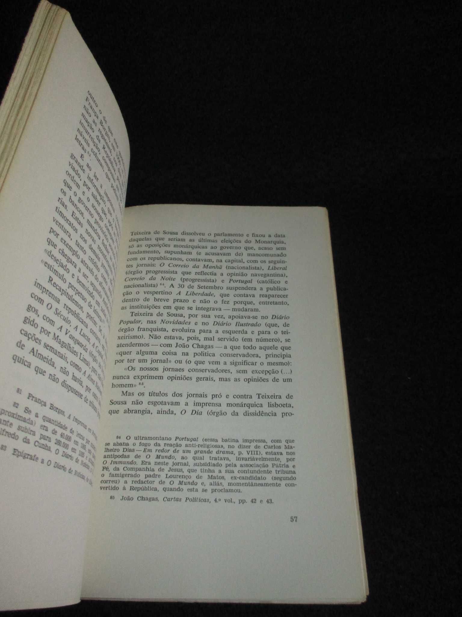 Livro Um Jornal da Revolução Jacinto Baptista