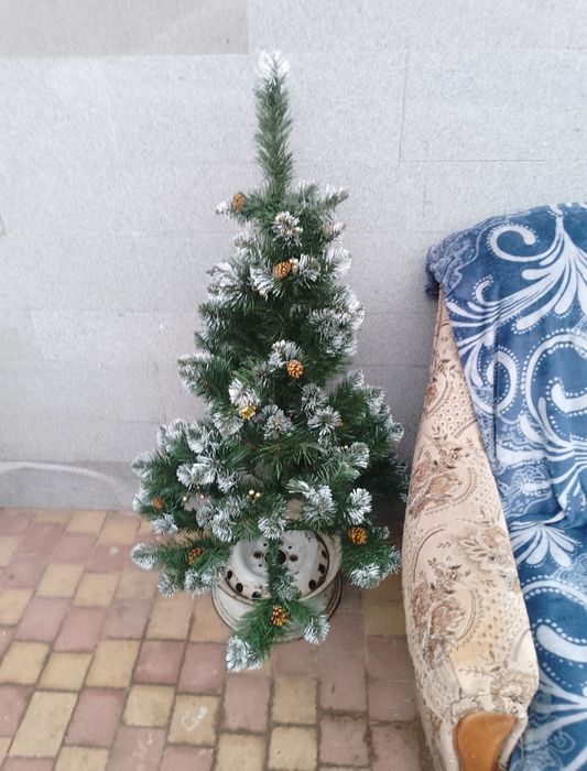 Елка искусственная 1,65