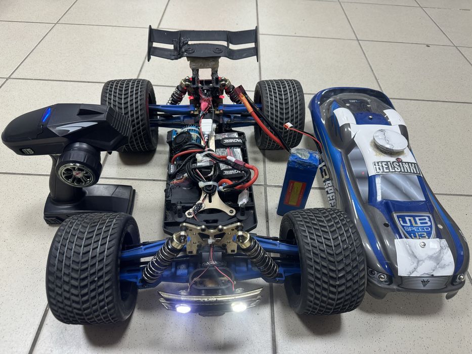 Jlb j3 speed traxxas x-max 3s remo hobby wltoys himoto машинка пульт