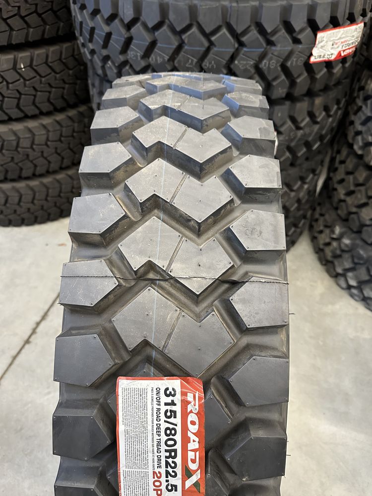 Mocna opona Road X 315/80 R22.5 napęd budowlany Grupa Sailun 315 80