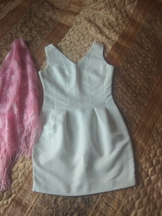 Плаття коротке в хорошому стані