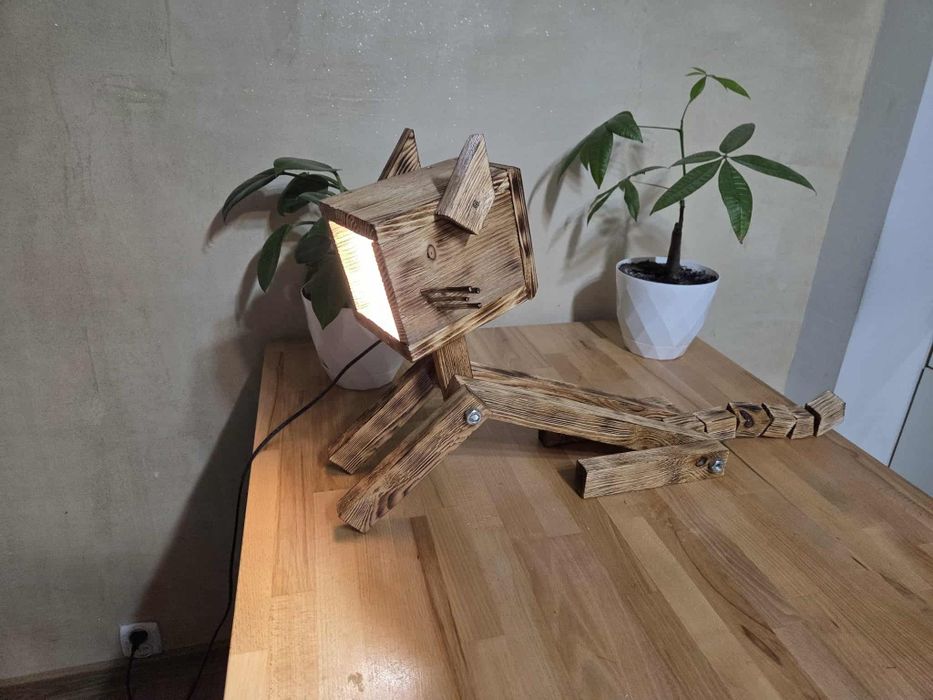 Lampka drewniana - kot/ Handmade loft /industrial