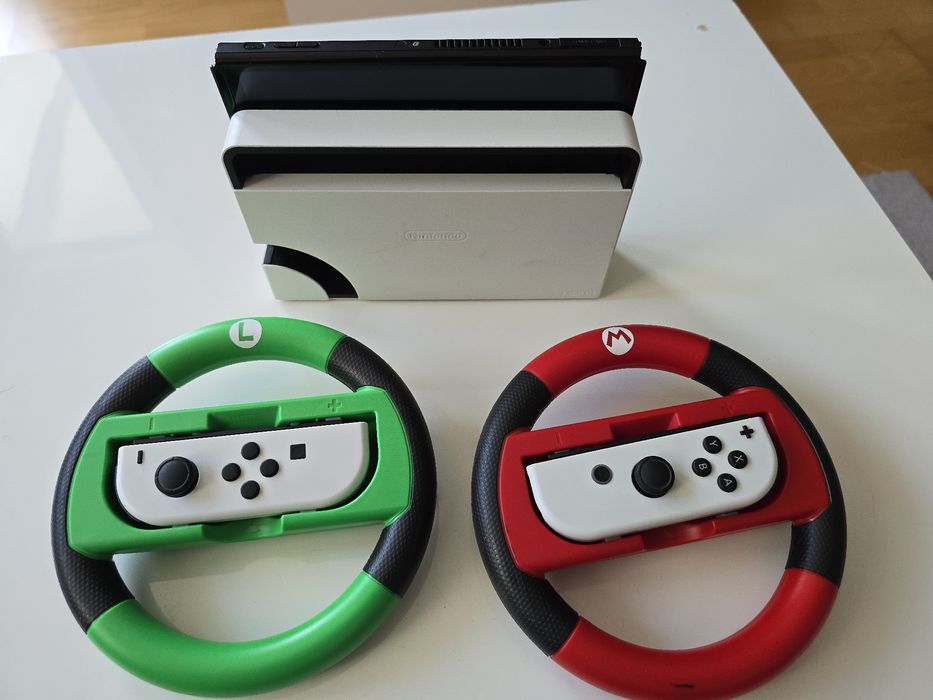 Konsola Nintendo Switch Oled + Gry + Wheel| Biały|Używana|Dobry Stan