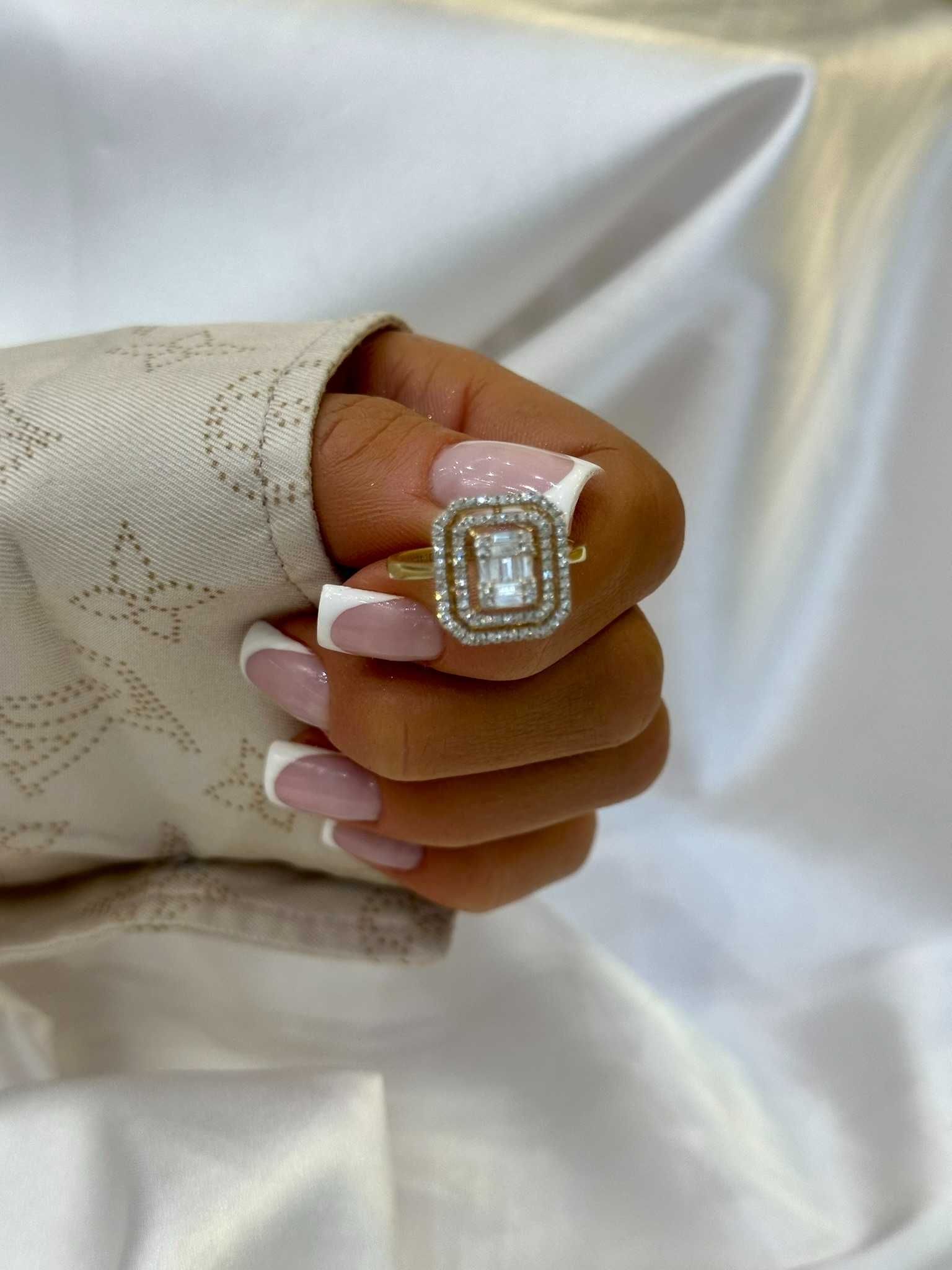 Pierścionek z diamentami naturalnymi 0.41ct