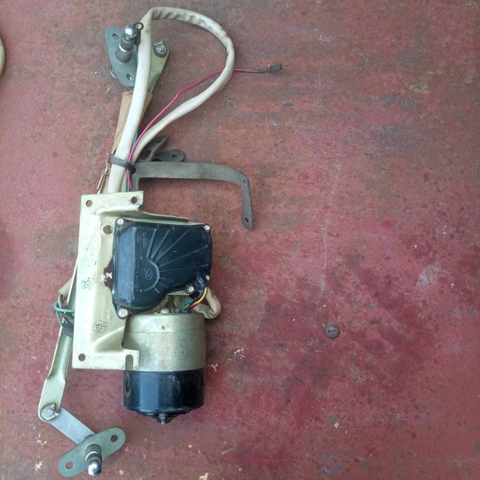 трапеция дворников газ 24