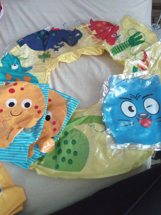 Детский комплект для отдыха и бассейна:круг,нарукавники,шапочка