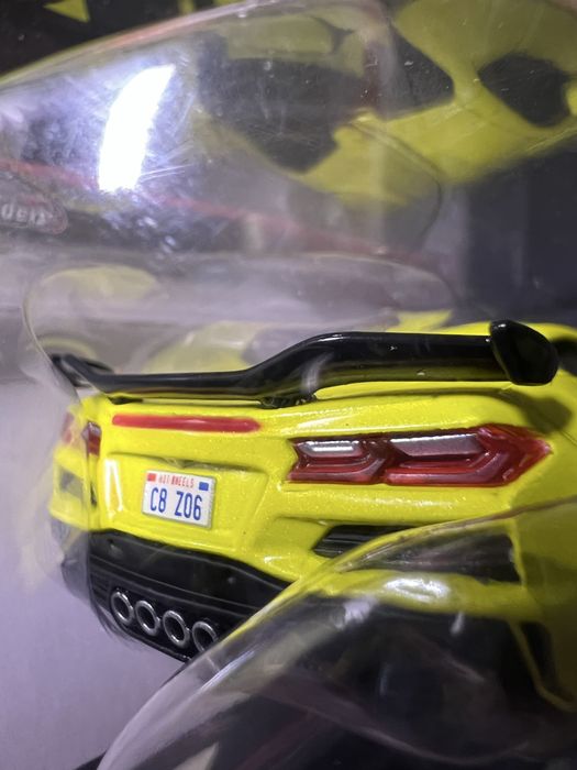 Hot Wheels Premium 1:43 (‘23 Corvette Z06)