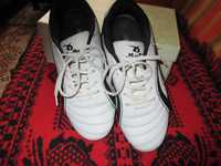 Buty sportowe typu adidas rozm. 38/24 (przecena)