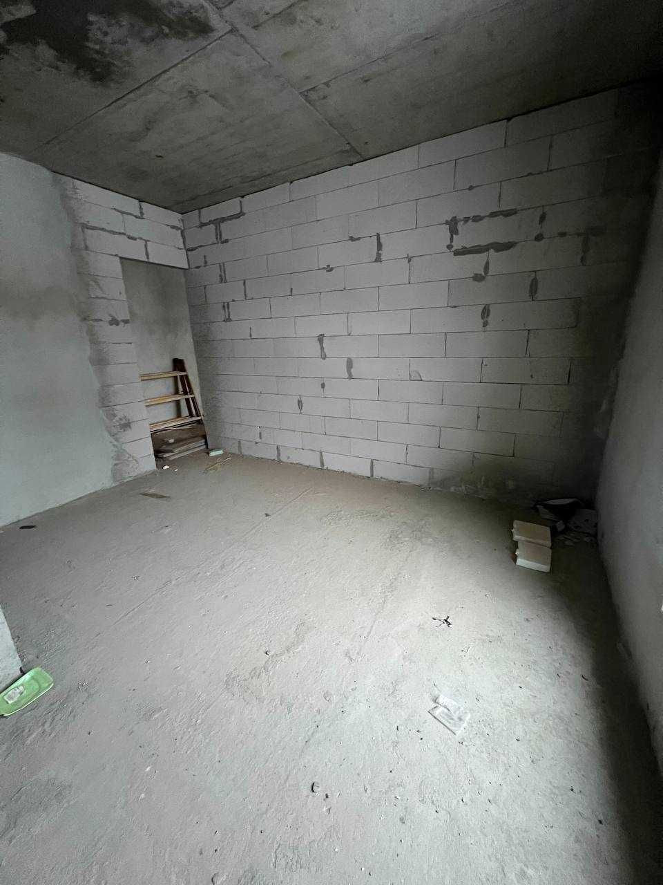 Продаж 3-кімнатної квартири в ЖК Redwood смт Брюховичі
вул. Ясна, 15