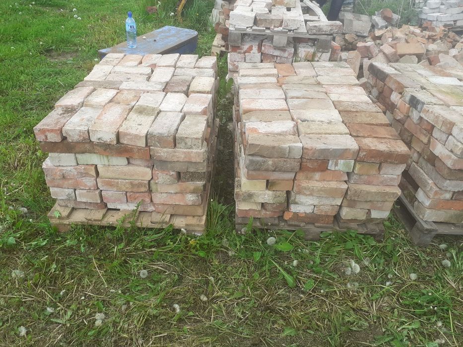 Cegła z rozbiórki ,poniemiecka