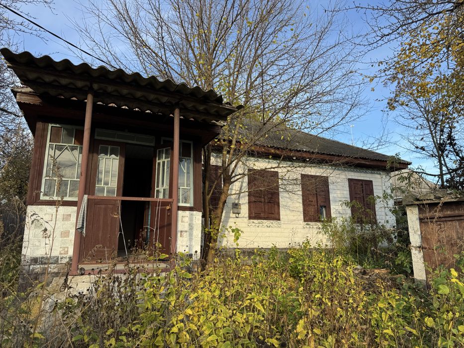 Продається затишний будинок у селі Білозір’я