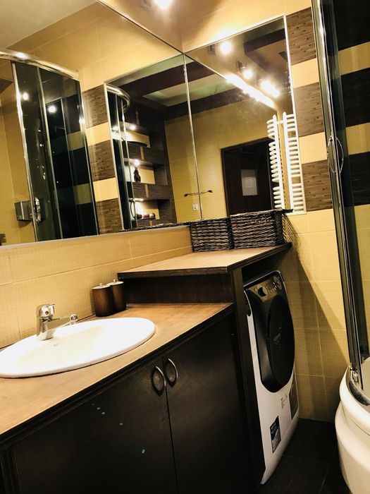 Pokoj dla 1 lub 2 osób w mieszkaniu 2 pokojowym Sliczna Tauron