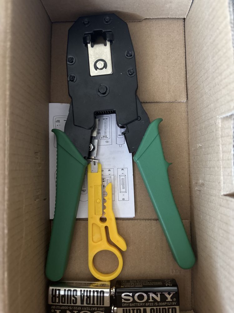 Uniwersalny tester kabli sieciowych LAN RJ45/RJ11 + akcesoria