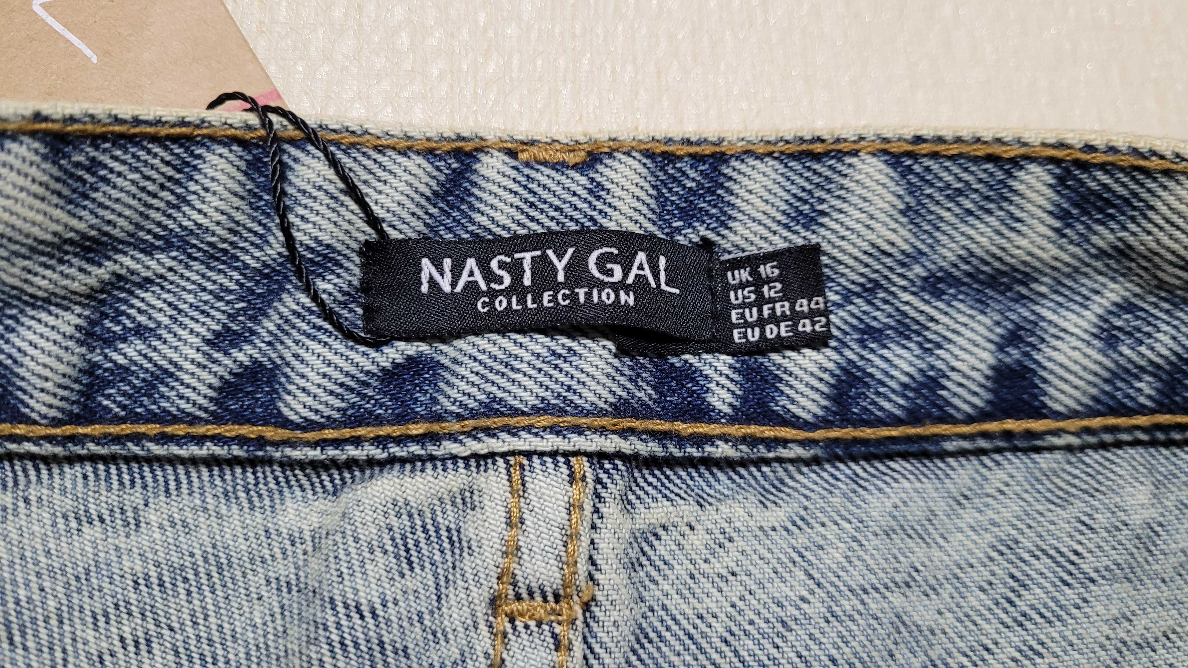 Женские джинсы Nasty Gal