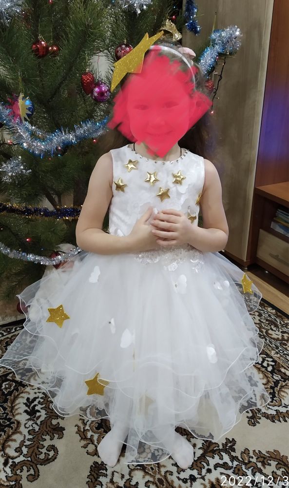 Святкова сукня для дівчинки