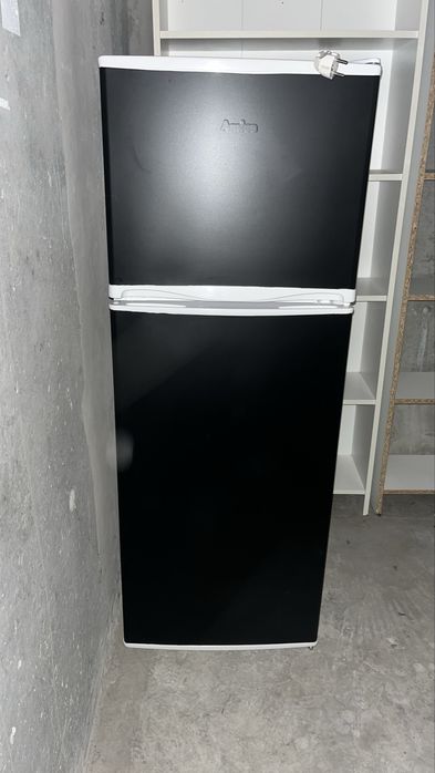 Lodowka amica 130