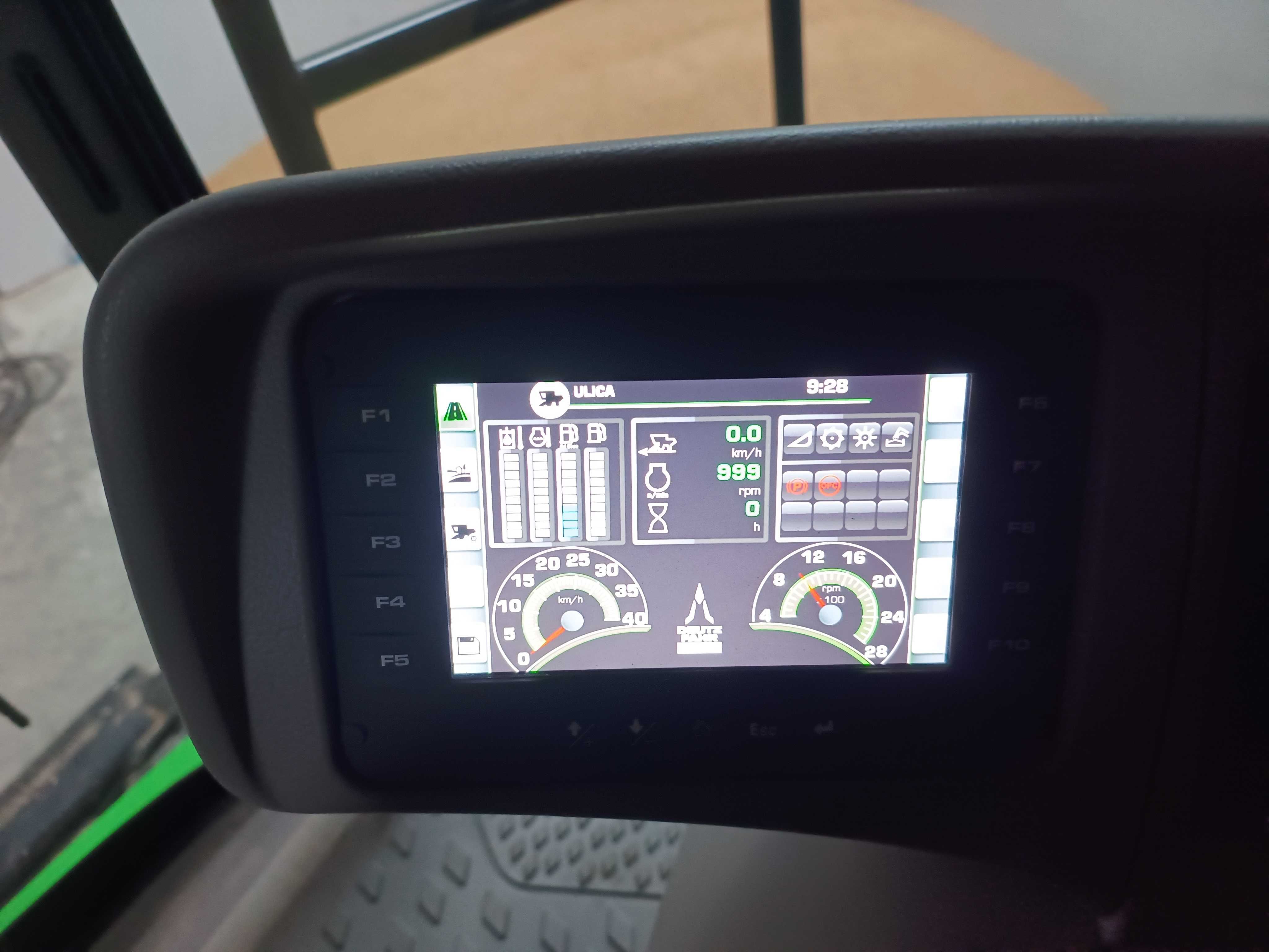 Sprzedam kombajn Deutz Fahr C 7206 TS