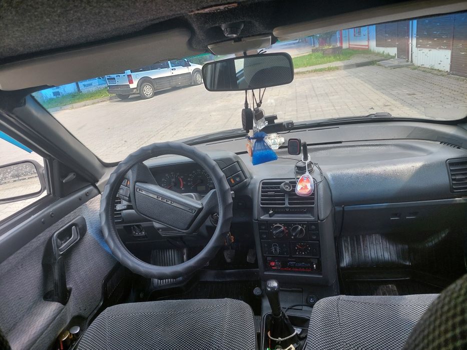 Продам ваз 2111 в хорошому стані