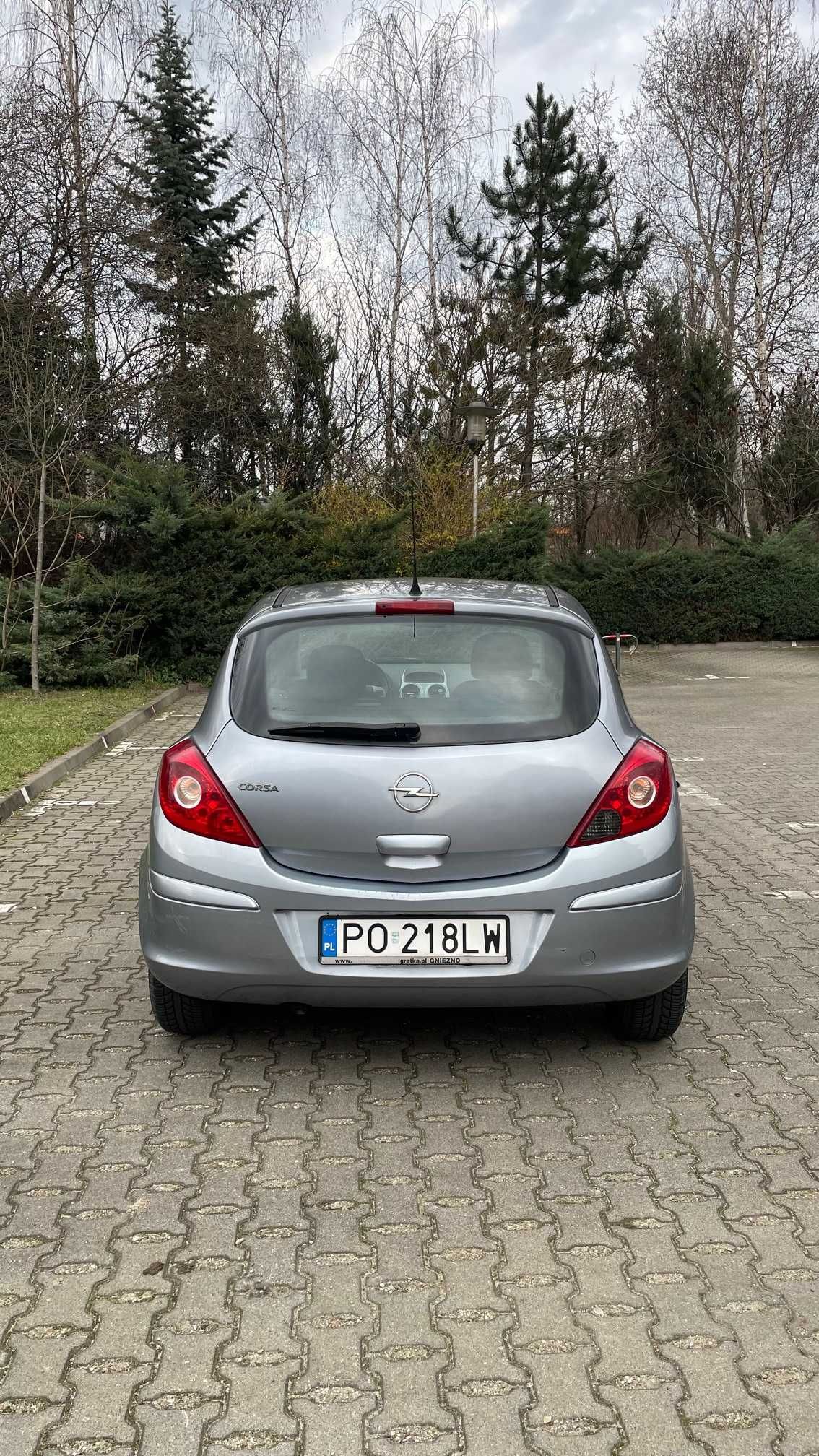 Opel Corsa 1.2 (przebieg 67.700km)