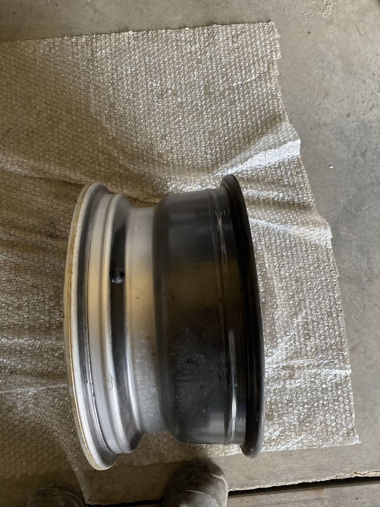 50. Felga jeep cherokee xj yj wrangler tj 15x7j jedna sztuka wysylam