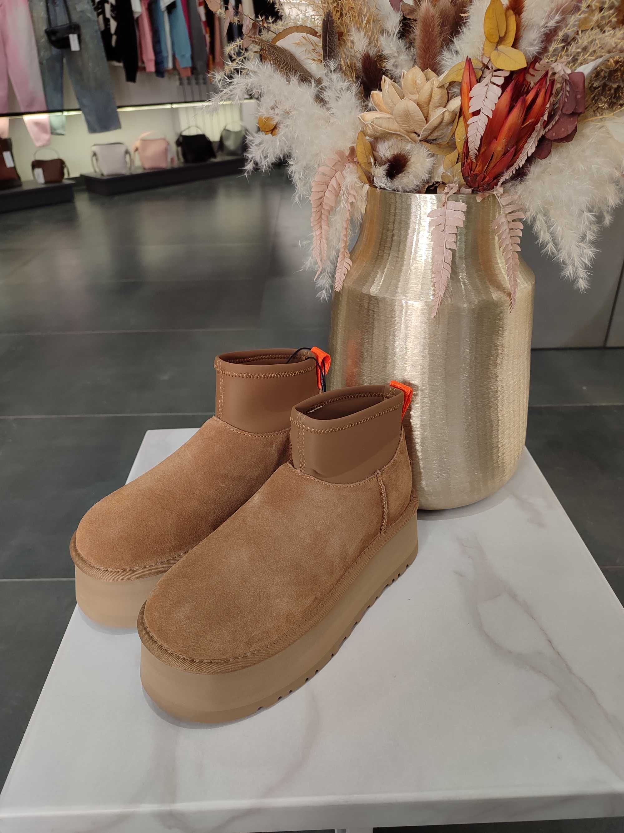 Черевики UGG Classic Mini Dipper Boot Chestnut