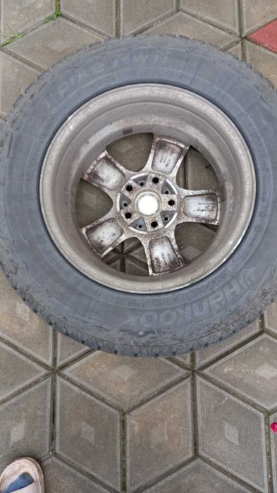 Автошини з дисками