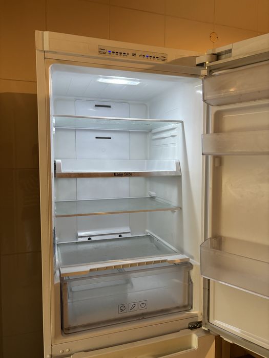 Frigorífico Marca SAMSUNG