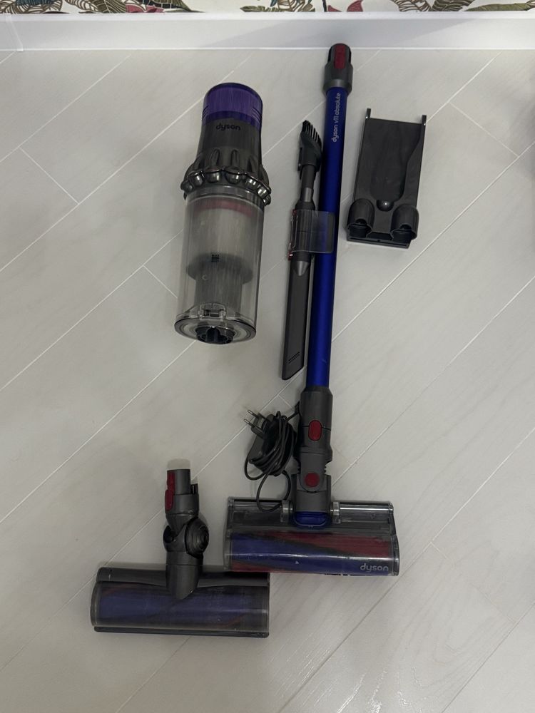 Dyson V11 sv17 — Пилосос в ідеальному стані