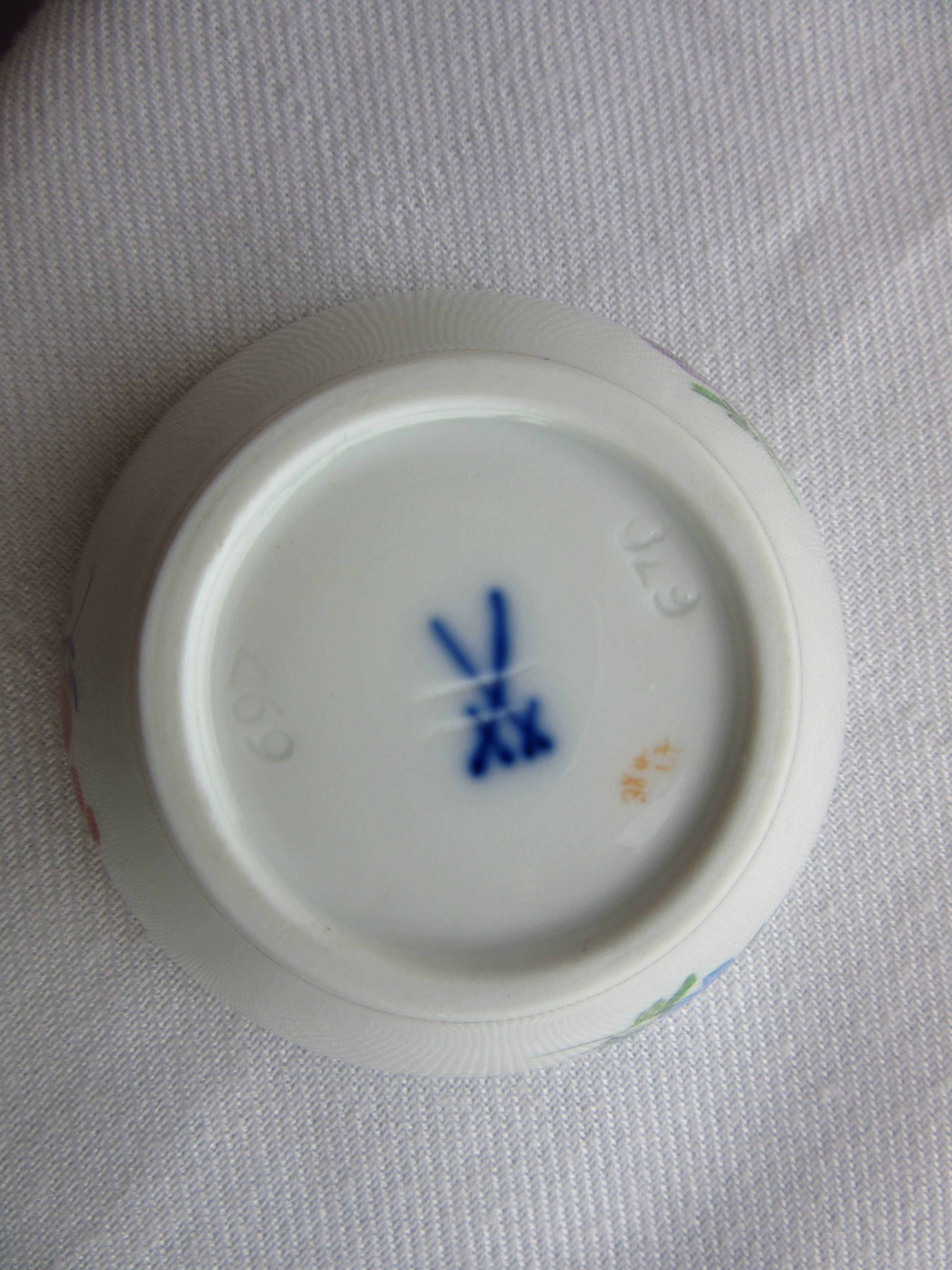 Miśnia MEISSEN porcelanowa miseczka, paterka.