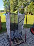 Stojak na worki big bag + 60 big bagow na drewno opalowe