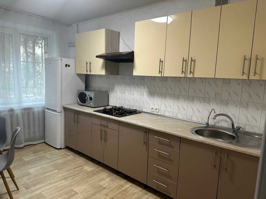 Продаж 2-к квартири на КПІ