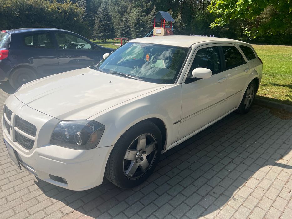 Dodge Magnum 5.7 Hemi AWD