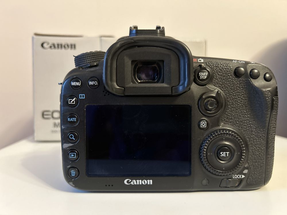 Canon EOS 7D Mark II