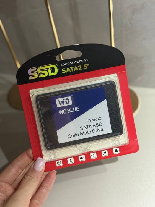Новий SSD-накопичувач 4 TB у форматі 2.5” SATA