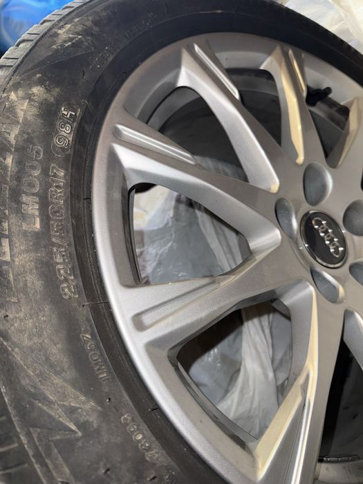 Шини зимові Bridgestone