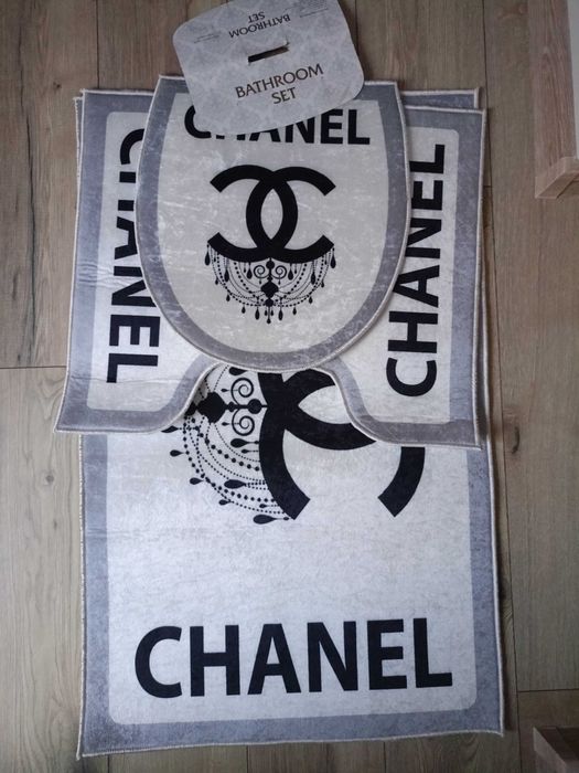 Komplety łazienkowe