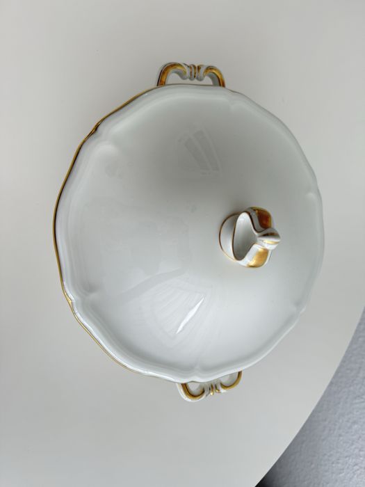 Waza do zupy Rosenthal Banhofselb biało złota Chippendale