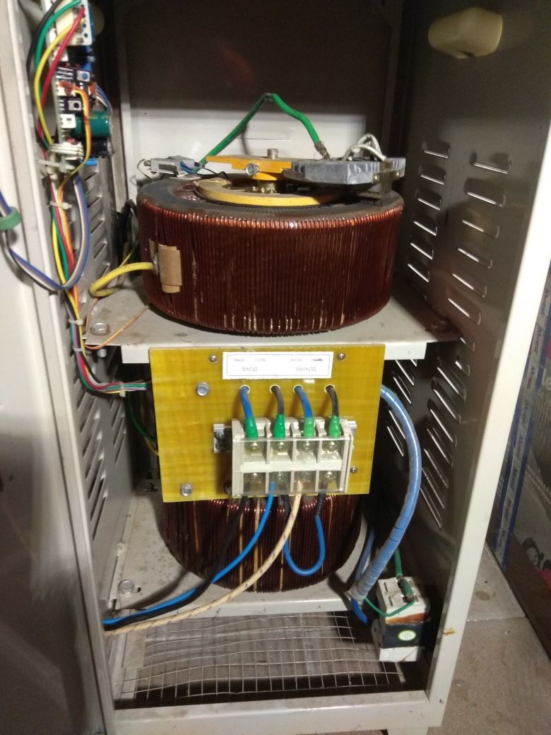Стабилизатор напряжения LUXEON A1S-20KVA servo