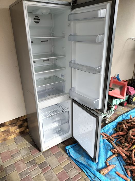 Холодильник beko