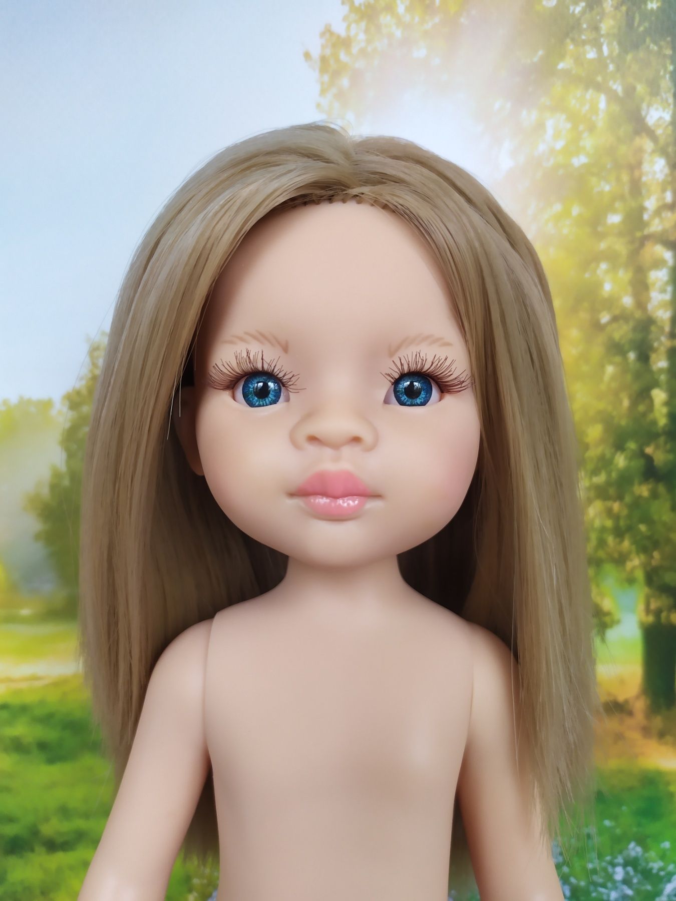 Гарна та якісна нова лялечка Маніка Паола Рейна Paola Reina. Іспанія